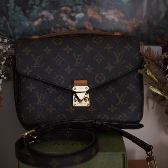 Louis Vuitton authentic bag - Picture 1 of 5